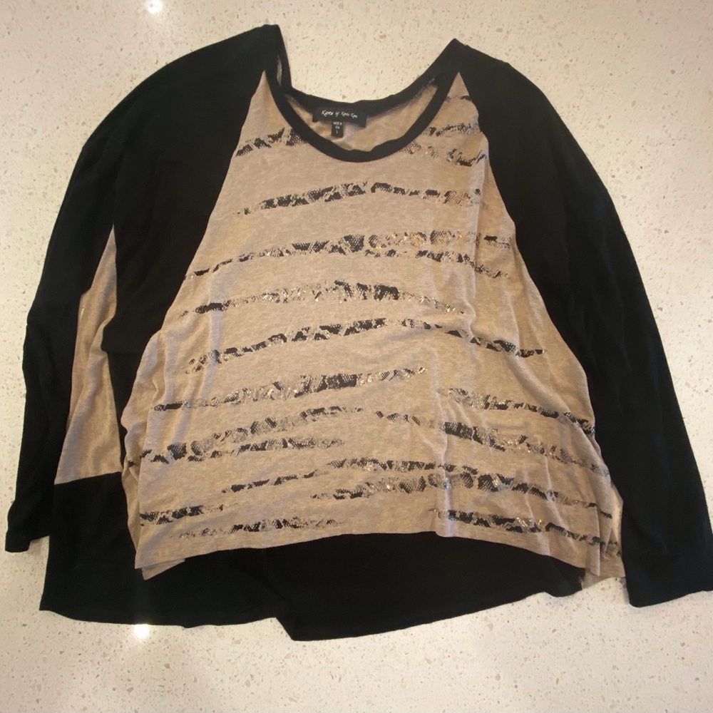 Karen Kane tunic